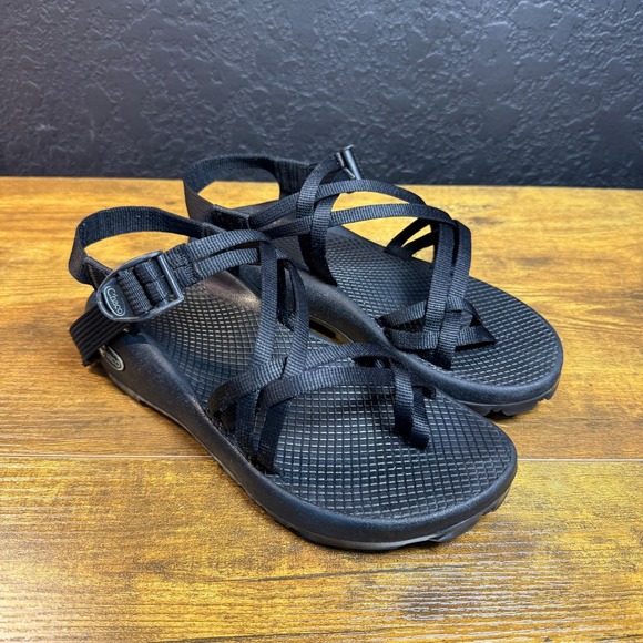 Chaco Women's Z/Cloud X2 Sandals Size W8 Black Adjustable Straps Vibram - Picture 1 of 6
